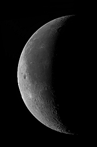 Observing Report 4th-5th August 2010 Part 1 (First Lunar mosaic)
